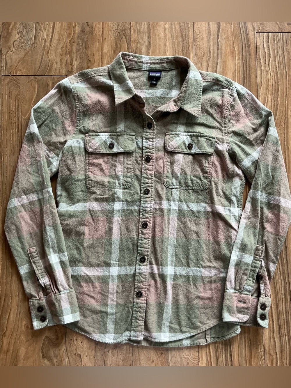 Patagonia cotton flannel shirt